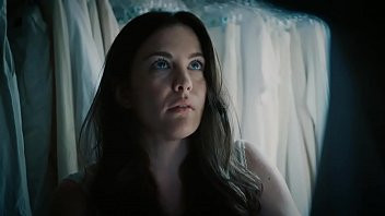 Play Liv Tyler Pussy