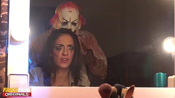 Play Fakehub Originals - Fake Horror Movie goes wrong when real killer enters star actress dressing room - Halloween Special
