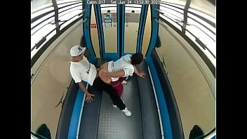 Play Sexo en cablebus