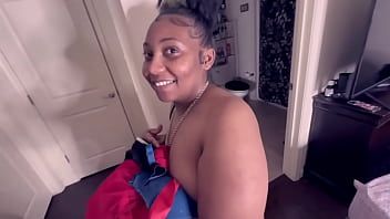 Play Black Woman Finessed By Fake Photographer Does ANYTHING To Get Approval