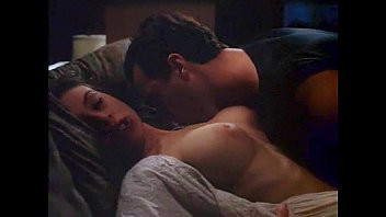 Play Alyssa Milano's Amazing Nude Tits