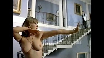 Play Helen Mirren - Savage Messiah