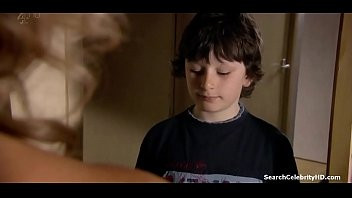 Play Annabelle Apsion Shameless-UK S06E04 2009