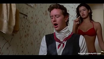 Play Phoebe Cates Fast Times Ridgemont High