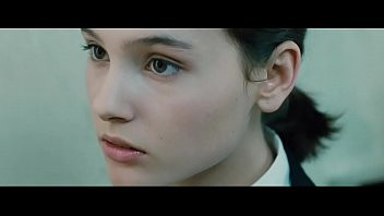 Play Catherine Guittoneau in La Fille Seule (1995)