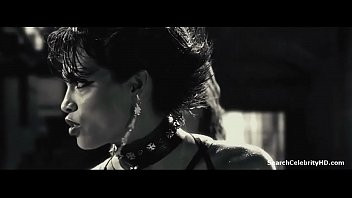 Play Rosario Dawson in Sin City 2005