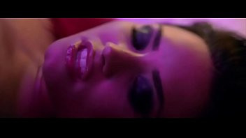 Play Demi Lovato in Cool for the Summer (2016)