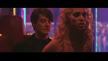 Play Elizabeth Berkley Fully Nude Lap Dance in Showgirls