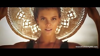 Play Nina Agdal in Sports Illustrated Swimsuit 2016