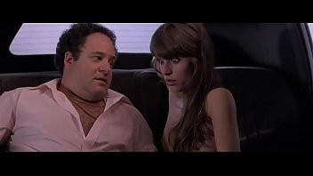 Play Darcy DeMoss in Hardbodies (1984)