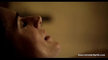 Play Danielle Cormack - Underbelly S04E01 (2011)