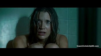 Play Sarah Roemer in Asylum 2007