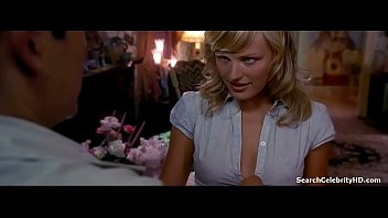 Play Malin Åkerman in Harold & Kumar Go to White Castle (2004)