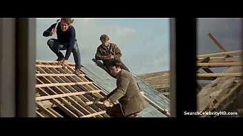 Play Susan George in Straw Dogs 1971