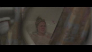 Play Chloë Sevigny in Sisters (2006)