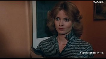 Play Emmanuelle Beart amour Douce 1985