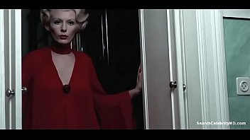 Play Andrea Rau - Daughters Of Darkness