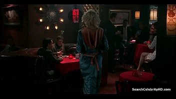 Play Teri Geary - Auto Focus (2002) - 2