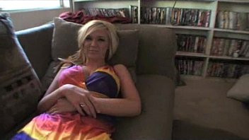 Play Napping slut wakes up to fuck