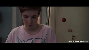 Play Lena Dunham bottomless in Girls
