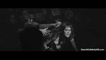 Play Marion Cotillard in Nine (2009)