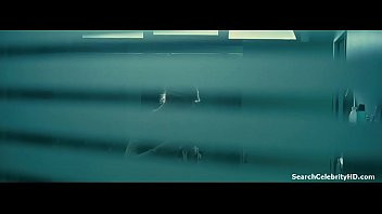 Play Marion Cotillard in La boîte noire (2005) - 2