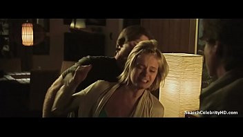 Play Sara Paxton in Shark Night 2011