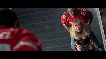 Play Barbara Crampton in From Beyond (1986)