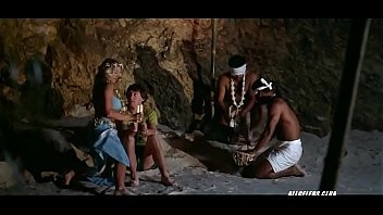 Play Luan Peters in Pacific Banana 1981