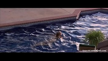 Play Jaime Pressly in Poison Ivy 1997