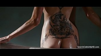 Play Angelina Jolie - Wanted