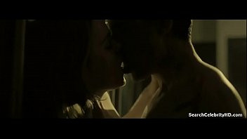 Play Melissa George in Hunted (2012)