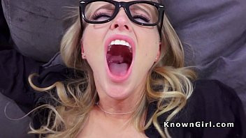 Play Natural busty blonde girlfriend homemade fuck