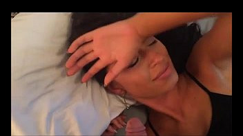 Play Hot girlfriend sex tape
