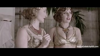 Play Lady Gaga Hot in American Horror Story