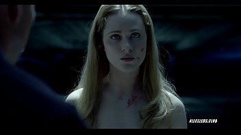 Play Evan Rachel Wood - Westworld - S01E01