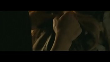 Play Amanda Seyfried in Chloe (2009) - 5