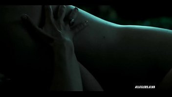 Play Christina Ricci - Z The Beginning Of Everything - S01E02