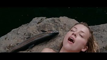 Play Amber Heard - The River Why