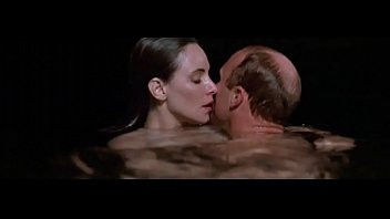 Play Madeleine Stowe China Moon 1994
