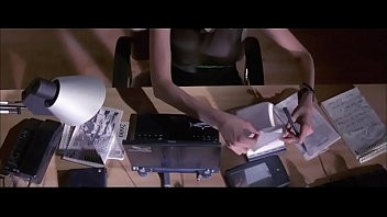 Play Angelina Jolie in Hackers 1996