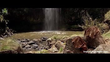 Play Tanya Roberts in Sheena 1984