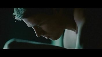 Play Amanda Seyfried in Dear John