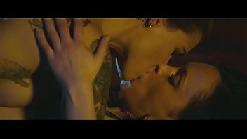 Play Christina Ricci, Ruby Rose in Around the Block (2013)