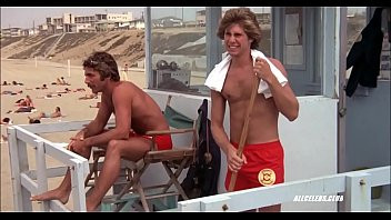 Play Louise Golding in Lifeguard 1976