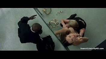 Play Rie Rasmussen in Femme Fatale 2002