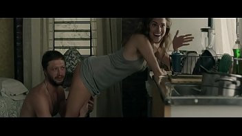 Play Allison Williams in Girls 3