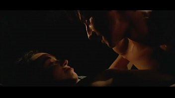 Play Béatrice Dalle in Betty Blue (1988)