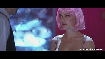 Play Natalie Portman in Closer 2004