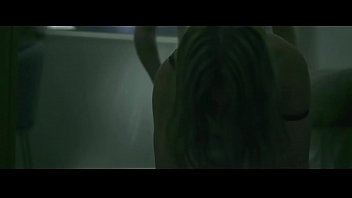 Play Abigail Hardingham in Nina Forever